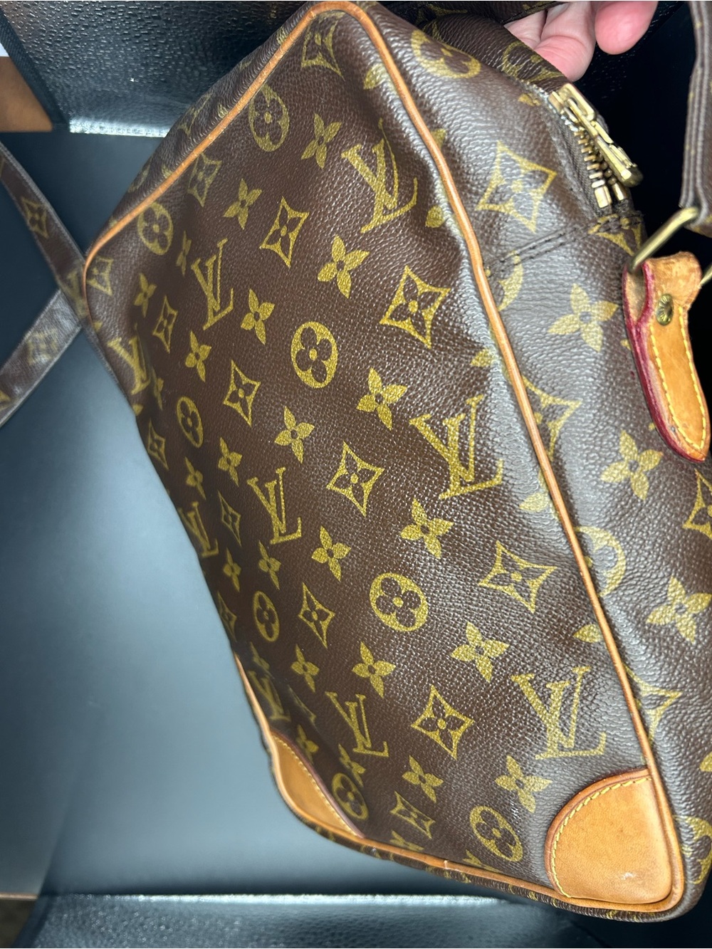 Vintage Louis Vuitton Danube MM Monogram Canvas Crossbody Messenger Bag - Picture 2 of 15